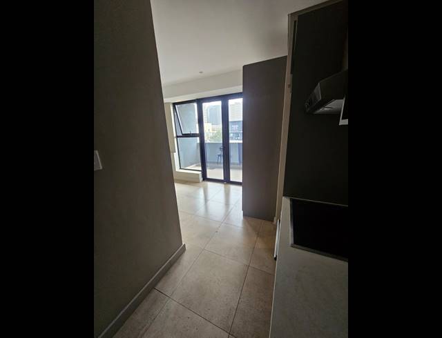 BEDROOM STUDIO APARTMENT FOR SALE IN SANDOWN